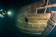 Phát hiện "tàu ma" 400 năm tuổi còn nguyên vẹn ngoài khơi Phần Lan