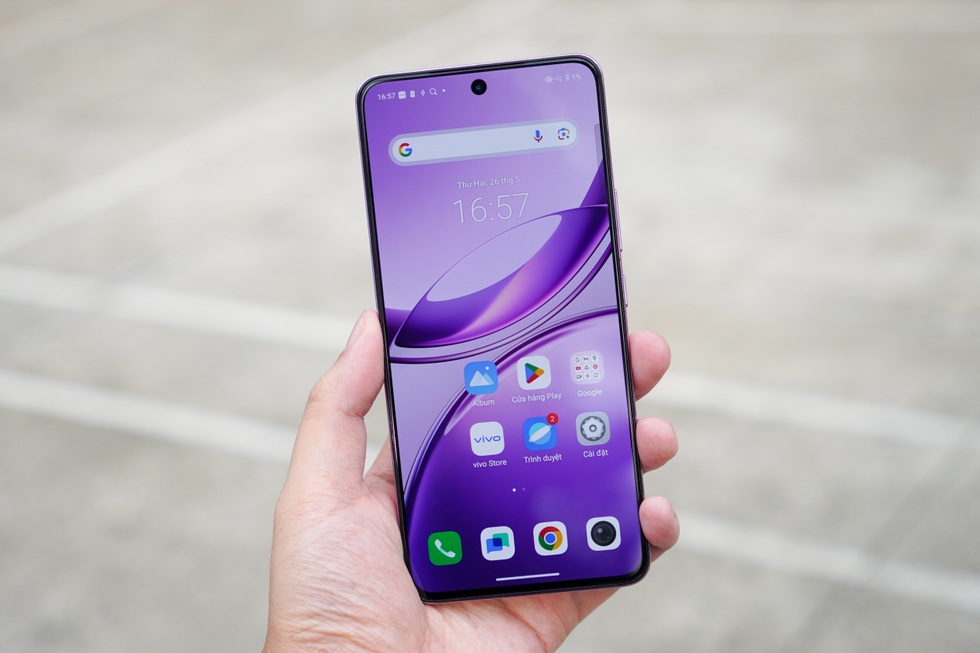 Đánh giá Vivo V50 Lite 5G: Pin khoẻ, hiệu suất trung bình - 1 Đánh giá Vivo V50 Lite 5G: Pin khoẻ, hiệu suất trung bình - 1