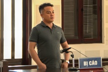 Tranh cãi chỗ đỗ xe, cựu CSGT dùng súng bắn người