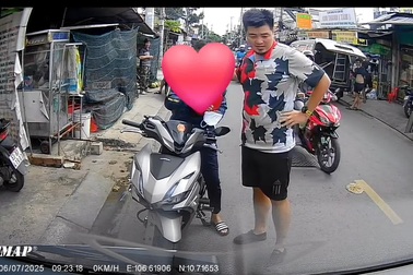 Cách xử lý lịch sự sau tình huống va chạm giao thông