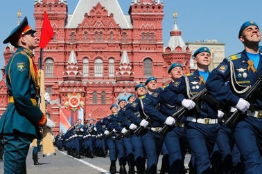 Báo cáo của quân đội Anh nói Nga có thể đánh bại Anh