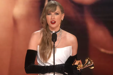 Grammy 2024: Taylor Swift nhận kèn vàng thứ 14 trong sự nghiệp