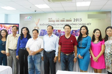 Tiếng hát mãi xanh khởi động mùa thi mới