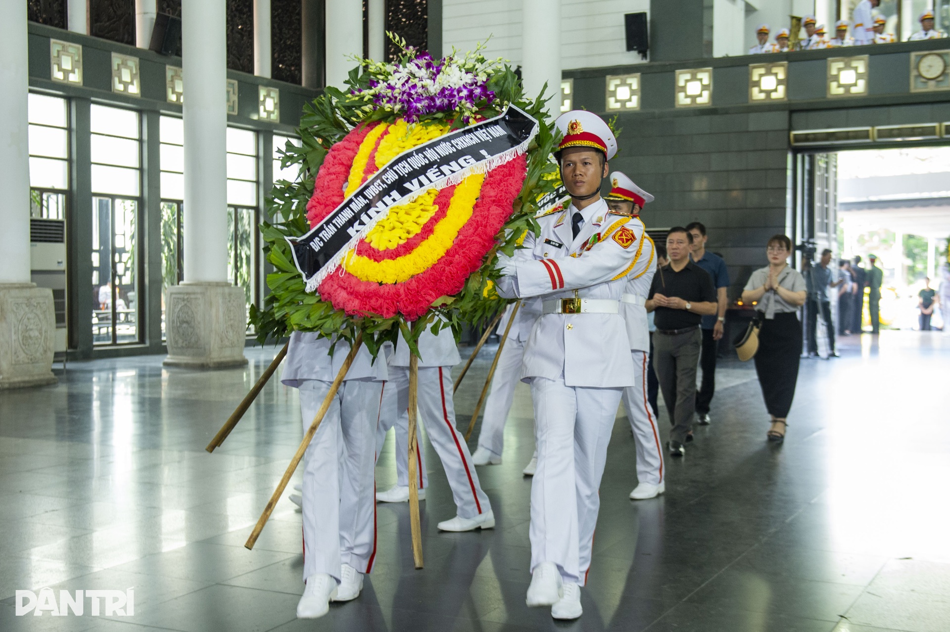 Trang trọng lễ tang nguyên Bộ trưởng Lê Huy Ngọ - 6 Trang trọng lễ tang nguyên Bộ trưởng Lê Huy Ngọ - 6