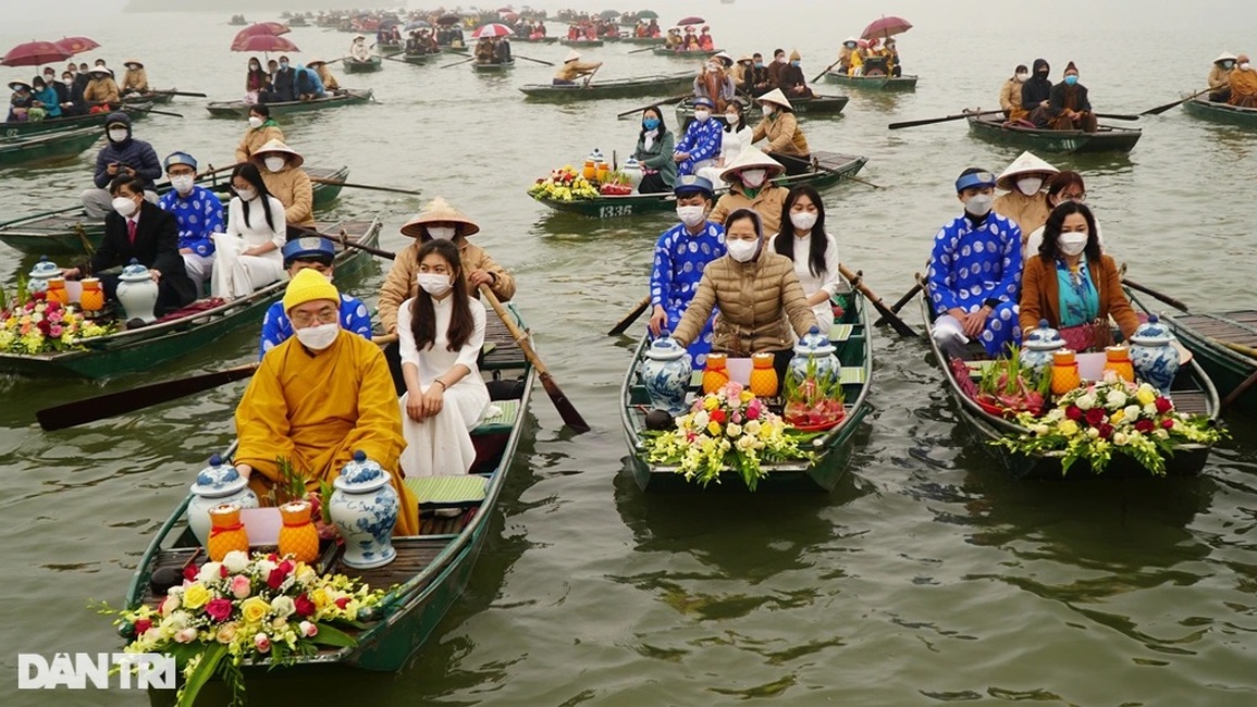 Tổ chức các nghi lễ khai hội ở ngôi chùa lớn nhất thế giới - 2 Tổ chức các nghi lễ khai hội ở ngôi chùa lớn nhất thế giới - 2