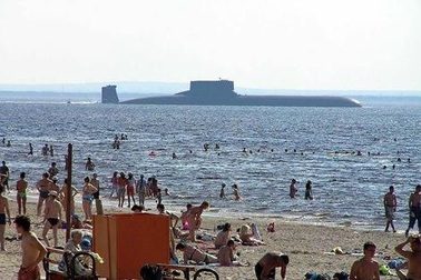 Đòn đánh hiểm dưới băng Bắc Cực của tàu ngầm Nga