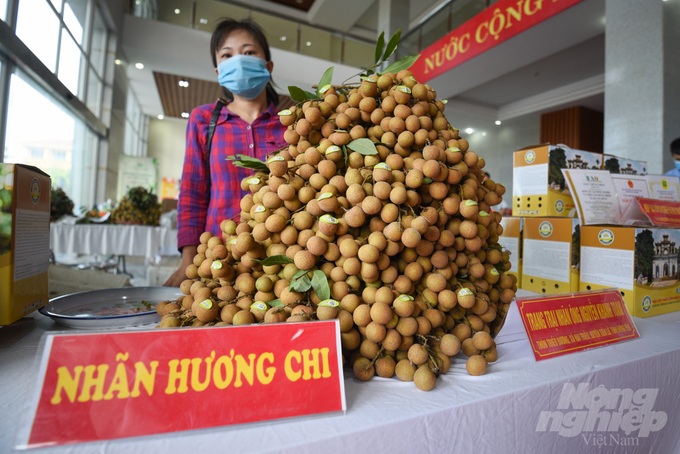 Thương mại điện tử, kênh tiêu thụ nông sản trong bối cảnh Covid-19 - Ảnh 1.