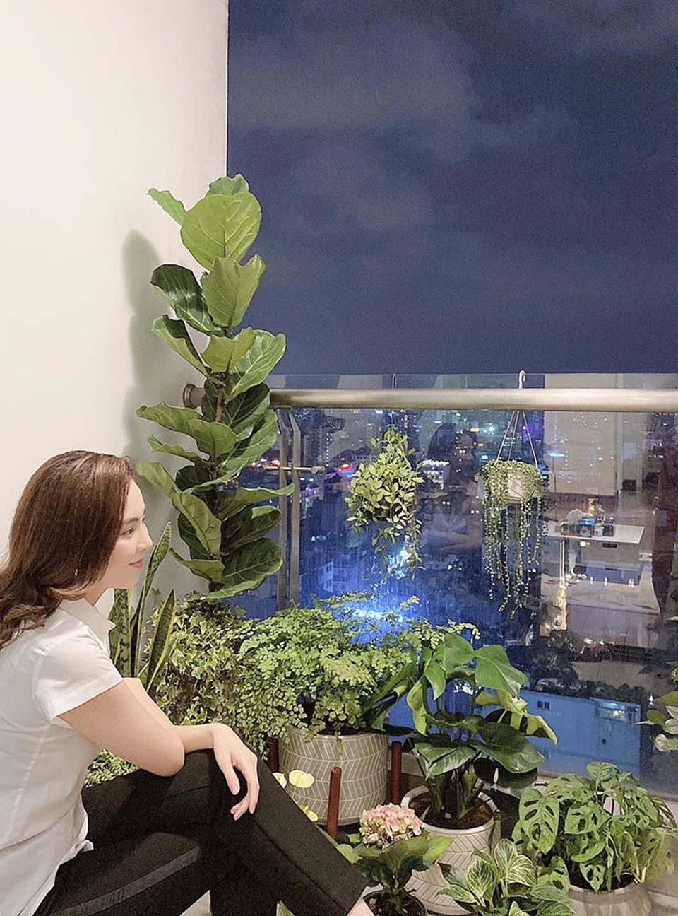 BTV Mai Ngọc tiết lộ góc “giá trị nhất” trong căn hộ của hai vợ chồng - 3 BTV Mai Ngọc tiết lộ góc “giá trị nhất” trong căn hộ của hai vợ chồng - 3