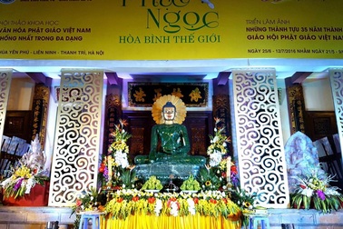 Tượng Phật ngọc lớn nhất thế giới đã về đến Hà Nội