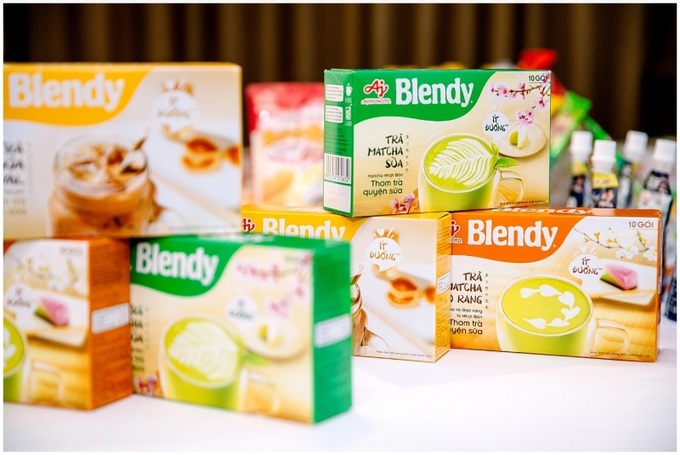 Bột bánh rán pha sẵn; Trà hòa tan Blendy... cũng là những dòng sản phẩm được chú ý.