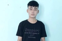 Nam thanh niên say rượu chửi bới bố mẹ, cầm dao rượt đuổi công an