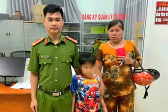 Bé trai 6 tuổi ở Lâm Đồng đi lạc 20km trong đêm