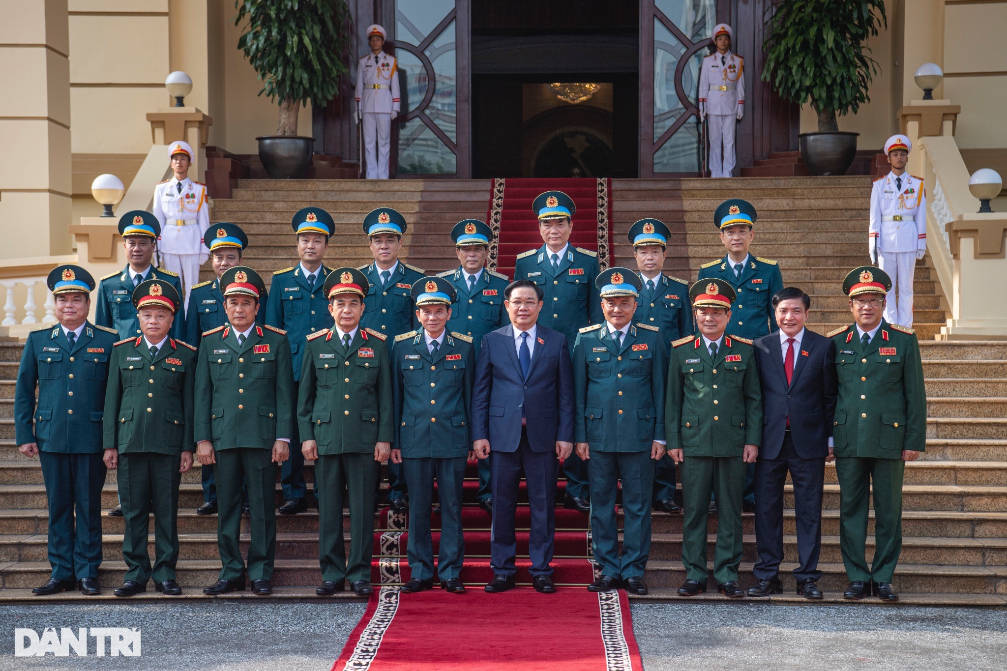 Chủ tịch Quốc hội Vương Đình Huệ dự Lễ kỷ niệm 60 năm Quân chủng PKKQ - 13