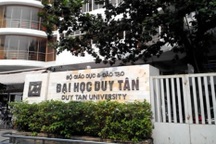 Bộ GD-ĐT yêu cầu ĐH Duy Tân báo cáo vụ đình chỉ giảng viên vì phát ngôn sai