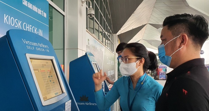 Hãng hàng không đầu tiên triển khai các dịch vụ tự làm thủ tục tại sân bay Vinh - Ảnh 1. Hãng hàng không đầu tiên triển khai các dịch vụ tự làm thủ tục tại sân bay Vinh - Ảnh 1.