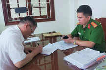 Khởi tố Giám đốc Trung tâm Y tế thị xã Nghi Sơn "ăn chặn" tiền xét nghiệm Covid-19