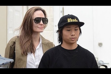 Angelina Jolie đưa Pax Thiên đi mua đồ hiệu