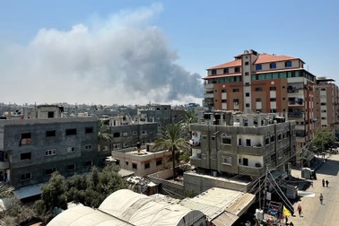 Israel điều xe tăng vào Deir al-Balah, gia đình các con tin lo ngại