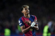 Khoảnh khắc thiên tài giúp Yamal vượt qua Messi, Ronaldo, đi vào lịch sử