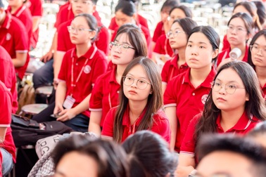 Đề xuất chỉ còn 3 bộ “nắm” đại học, chuyển phần lớn trường về địa phương