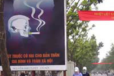Thủ tướng chỉ thị cấm hút thuốc lá nơi công cộng