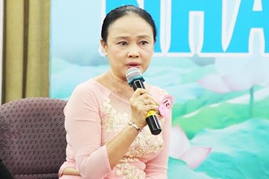 "Tăng lương không quy đồng với ngừng dạy thêm"