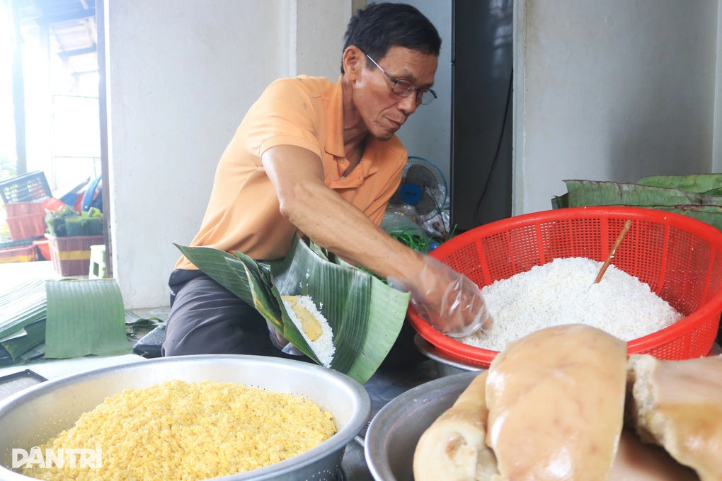 Bí kíp nấu bánh tét thơm ngon, để cả tháng không hỏng ở làng Chuồn - 2 Bí kíp nấu bánh tét thơm ngon, để cả tháng không hỏng ở làng Chuồn - 2