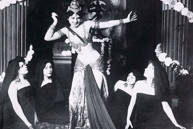 Chuyện ít biết về nữ điệp viên "nóng bỏng" nhất mọi thời đại