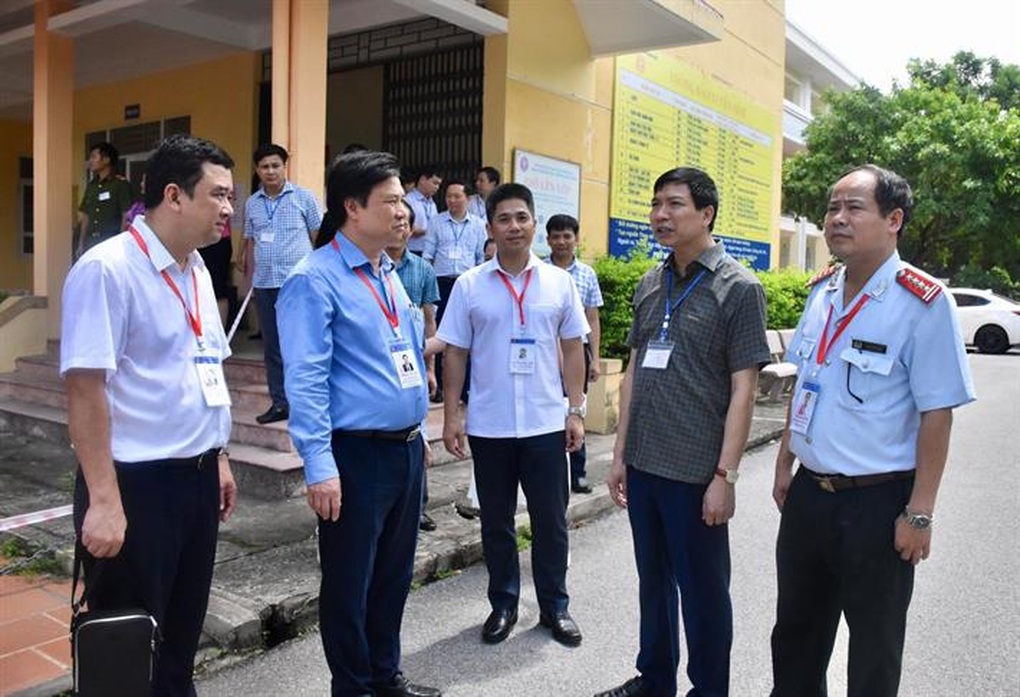 Tránh tình trạng thỏa hiệp trong chấm thi tự luận tốt nghiệp THPT 2022 - 1 Tránh tình trạng thỏa hiệp trong chấm thi tự luận tốt nghiệp THPT 2022 - 1