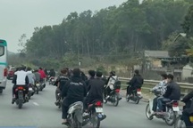 Nhóm thanh niên đi xe dàn hàng trên quốc lộ: Xử phạt 5 trường hợp