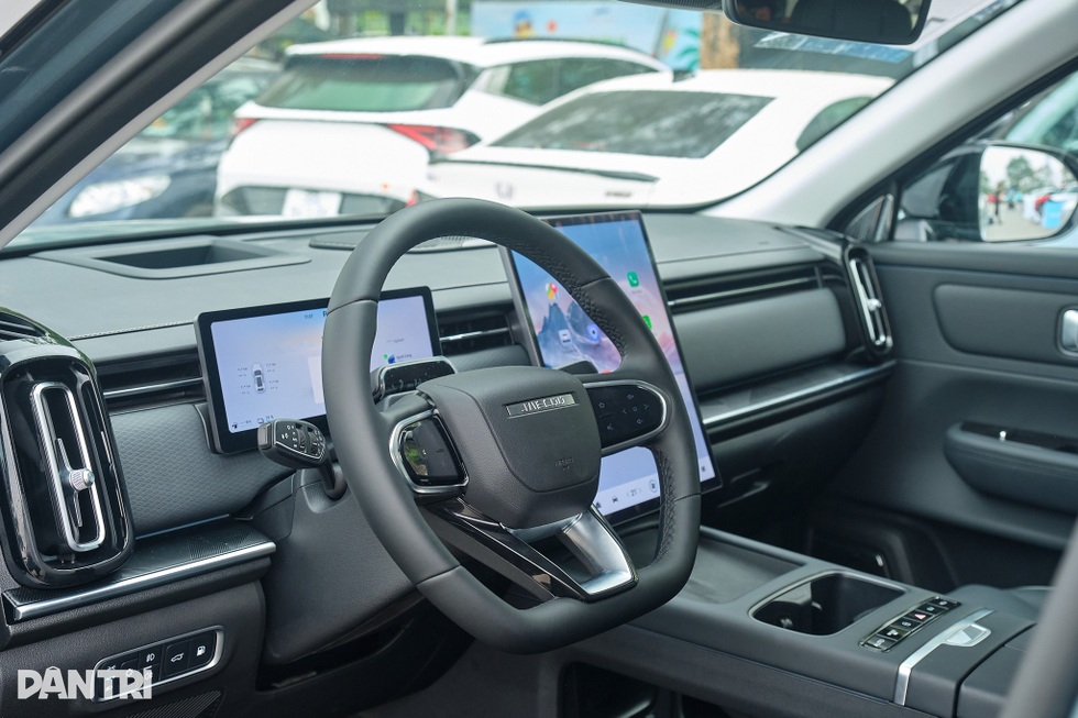 Chênh 20 triệu đồng, hai mẫu PHEV Trung Quốc so kè thế nào về trang bị? - 8 Chênh 20 triệu đồng, hai mẫu PHEV Trung Quốc so kè thế nào về trang bị? - 8