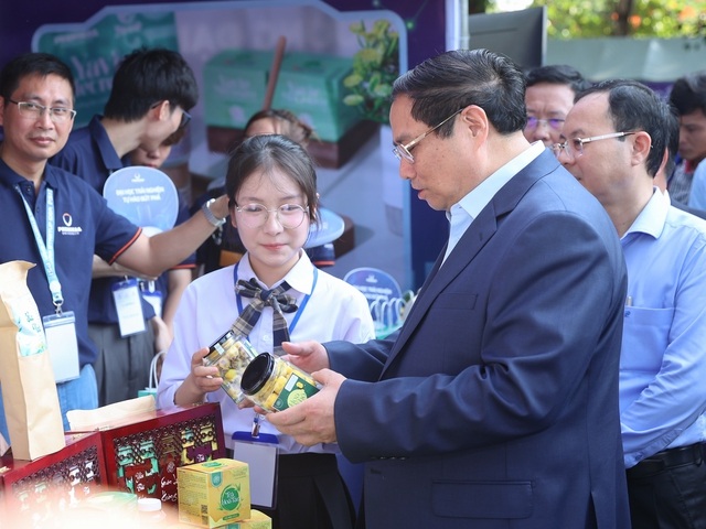 thu tuong pham minh chinh.jpg thu tuong pham minh chinh.jpg