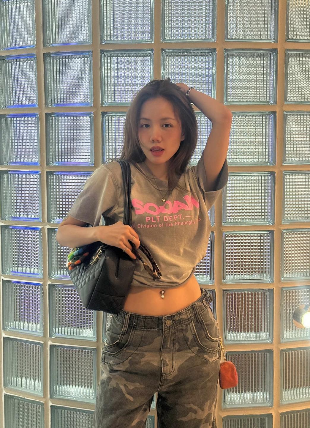 Phương Ly: Gợi cảm tuổi 35, tin đồn hẹn hò rapper kiêm bạn thân hơn 10 năm - 11