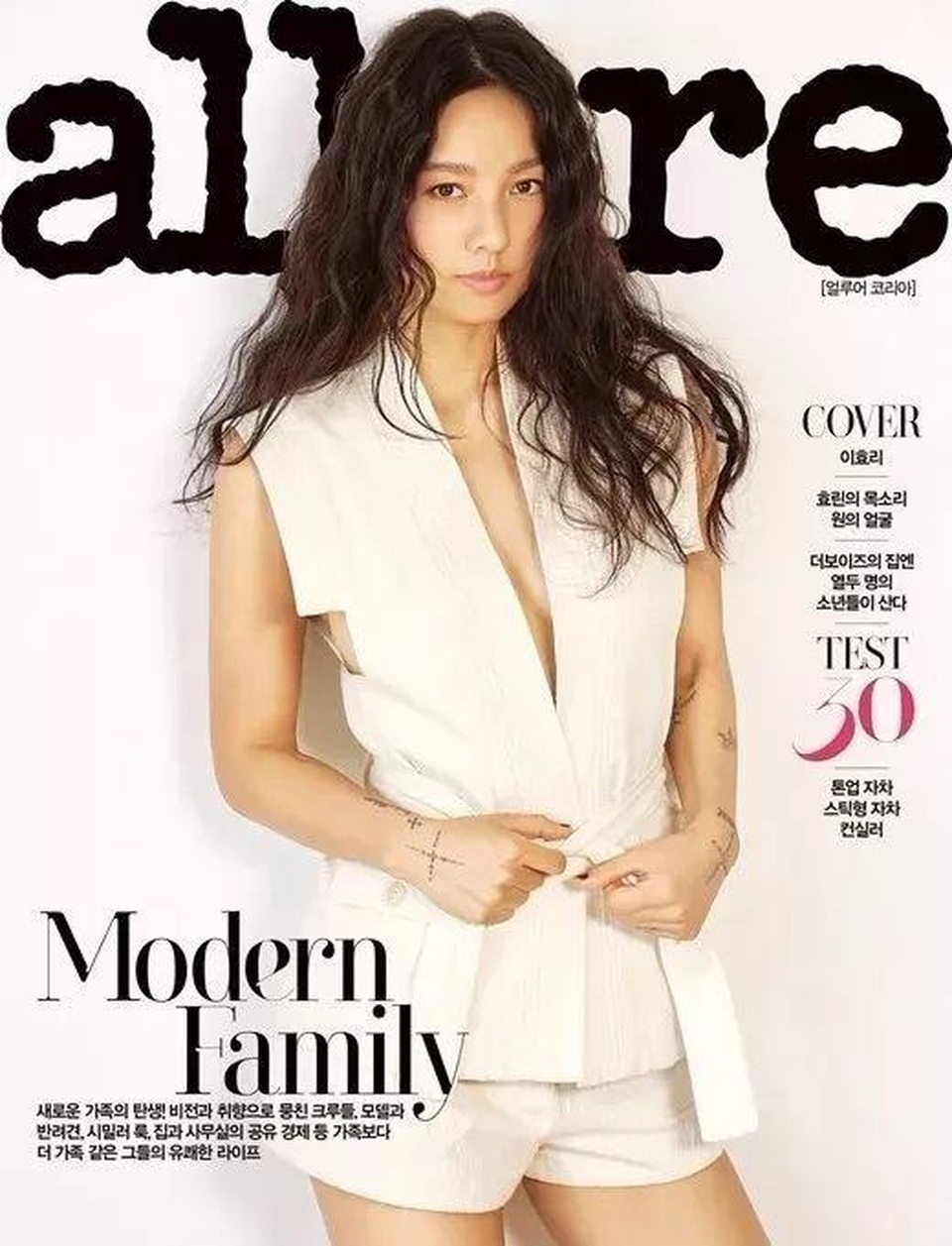 Lee Hyori: Sức hấp dẫn và đặc quyền của “tượng đài gợi cảm showbiz Hàn” - 22 Lee Hyori: Sức hấp dẫn và đặc quyền của “tượng đài gợi cảm showbiz Hàn” - 22