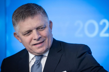 Chính khách thân Nga thắng cử ở Slovakia, Ukraine có bị "quay lưng"?