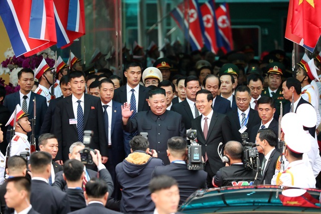 Năm “ngoại giao” khởi sắc của nhà lãnh đạo Kim Jong-un - 3 Năm “ngoại giao” khởi sắc của nhà lãnh đạo Kim Jong-un - 3
