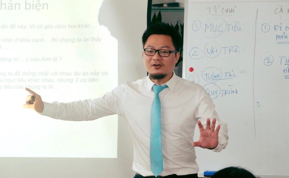 Lúc khủng hoảng, doanh nghiệp lo nhân viên dứt áo ra đi - 2 Lúc khủng hoảng, doanh nghiệp lo nhân viên dứt áo ra đi - 2
