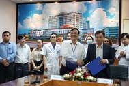 Triển khai đăng ký khám bệnh trực tuyến, bệnh nhân hết cảnh xếp hàng chờ