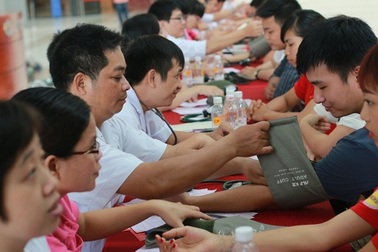 Nghi Trung tâm "ăn chặn" quà tặng, vận động hiến máu gặp khó