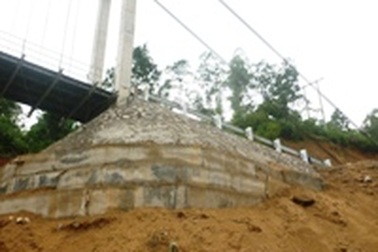 Khắc phục xong sự cố sạt lở taluy cầu Dân trí tại Quảng Bình