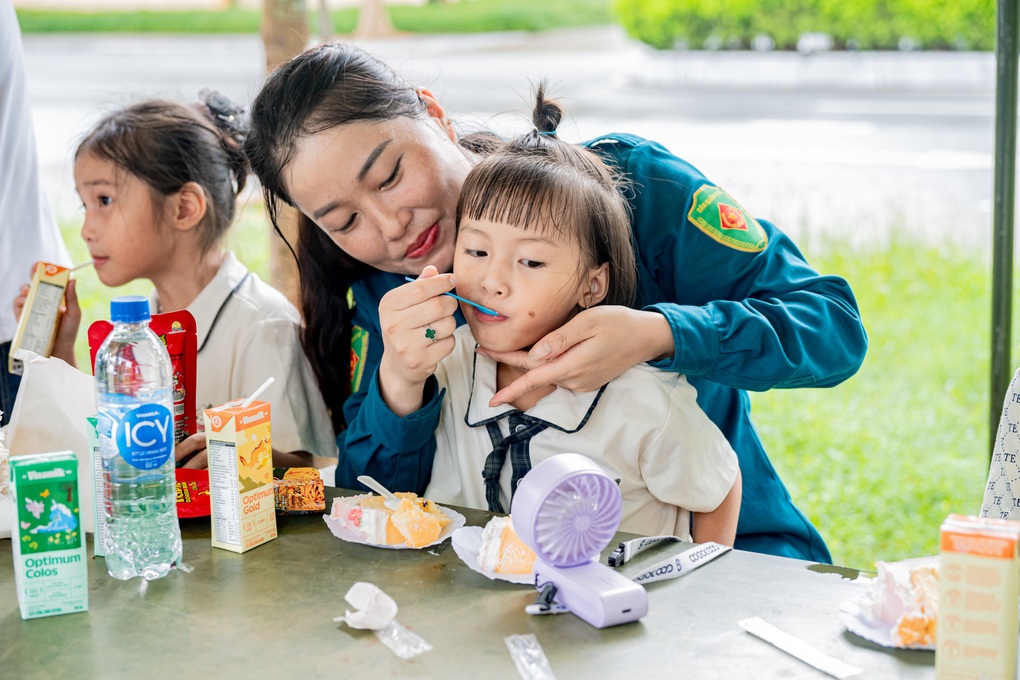 Kỷ niệm khó quên của nữ quân nhân dịp đại lễ kỷ niệm 80 năm Quốc khánh - 3 Kỷ niệm khó quên của nữ quân nhân dịp đại lễ kỷ niệm 80 năm Quốc khánh - 3