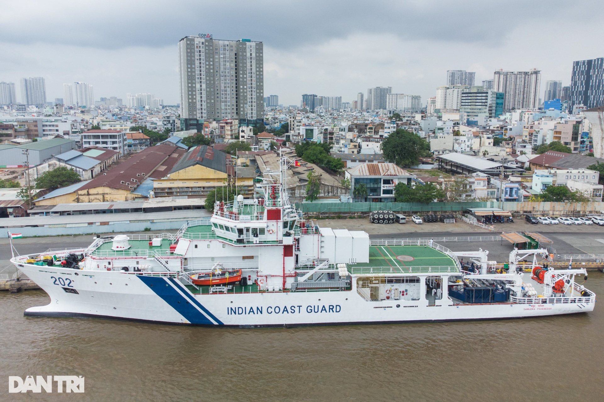 Tàu bảo vệ bờ biển Ấn Độ cập cảng Sài Gòn - 2