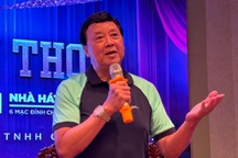 NSƯT Bảo Quốc tuổi 75: Cứ 3 tháng phải gặp bác sĩ, ra sân khấu khỏe ngay