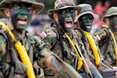 Venezuela trưng vũ khí Nga trong lễ kỷ niệm ngày độc lập