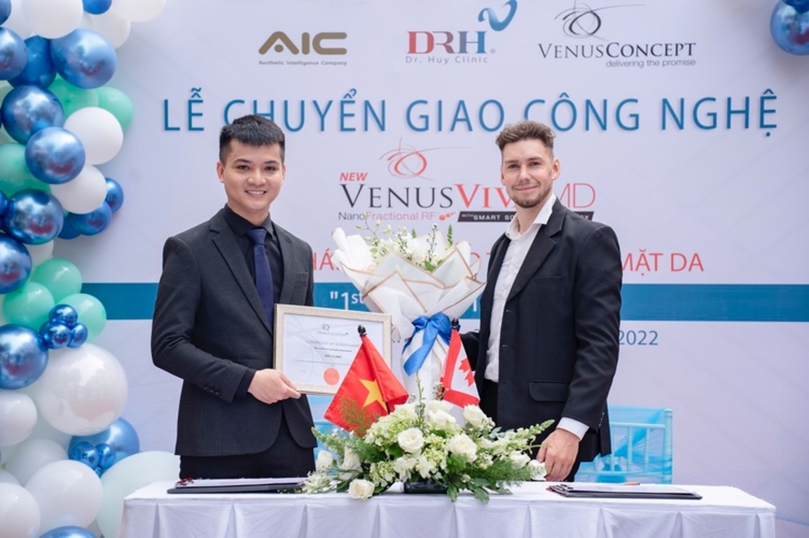 DRH Clinic - ứng dụng công nghệ tái tạo bề mặt da Venus Viva MD từ Canada - 2