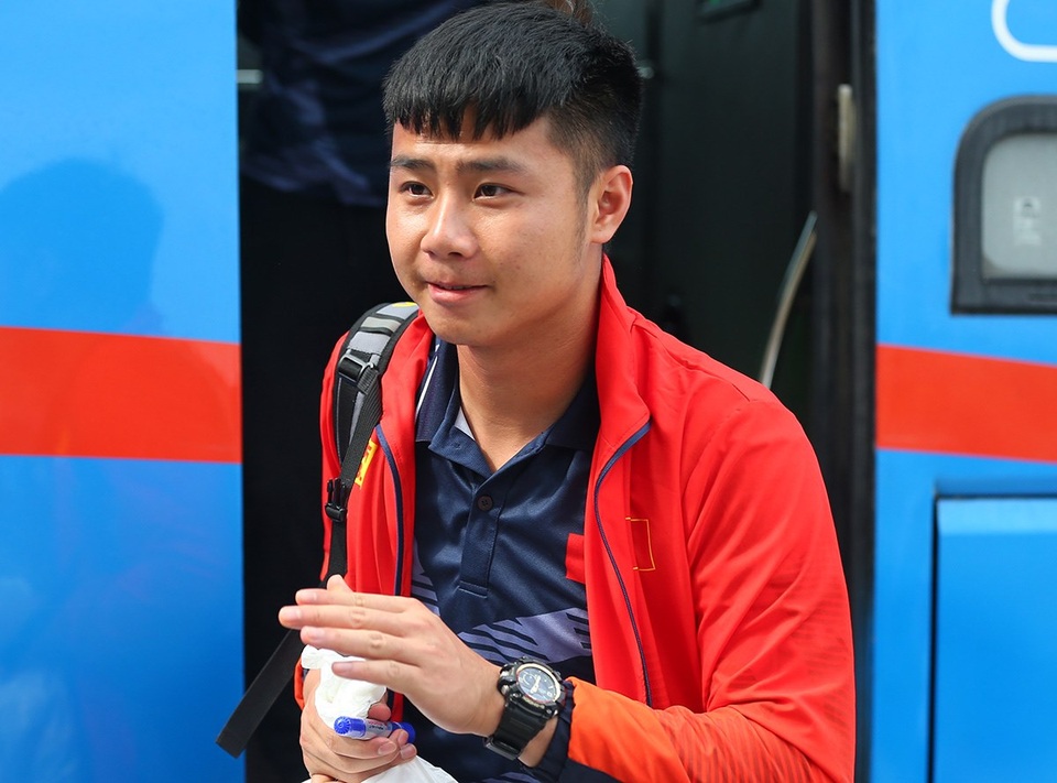 U22 Việt Nam về nước, Văn Hậu chia tay đồng đội để bay thẳng sang Hà Lan - 10 U22 Việt Nam về nước, Văn Hậu chia tay đồng đội để bay thẳng sang Hà Lan - 10