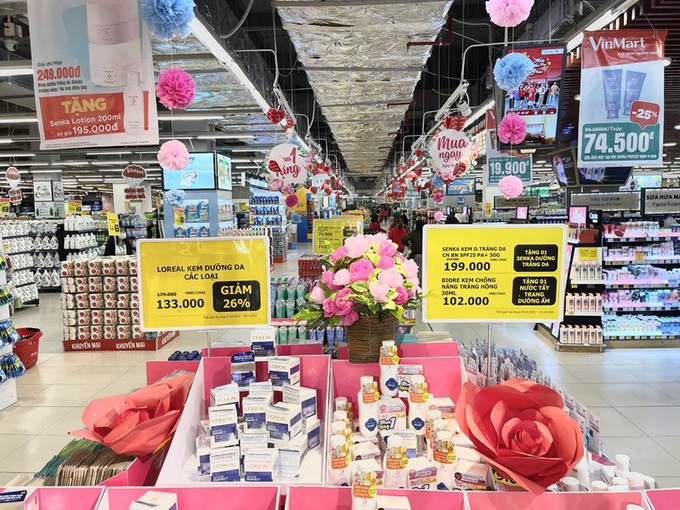 VinMart/VinMart+ khuyến mãi khủng lên đến 50% hàng trăm sản phẩm làm đẹp trong dịp 8/3 - Ảnh 1. VinMart/VinMart+ khuyến mãi khủng lên đến 50% hàng trăm sản phẩm làm đẹp trong dịp 8/3 - Ảnh 1.