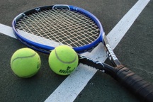 Người đàn ông ngã quỵ sau trận tennis, cấp cứu nhưng không qua khỏi