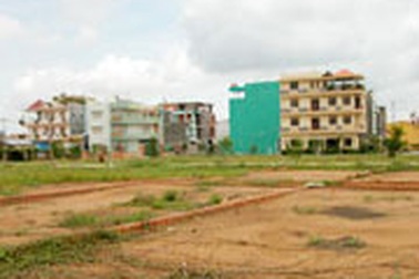 "Giá nhà đất đã vượt khỏi sức chịu đựng của nền kinh tế"