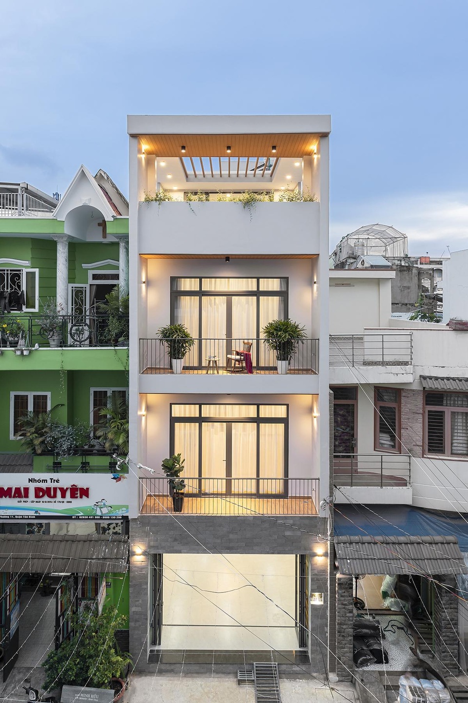 Nhà trong hẻm “lột xác” thành không gian sống “vạn người mê” ở Sài Gòn - 2